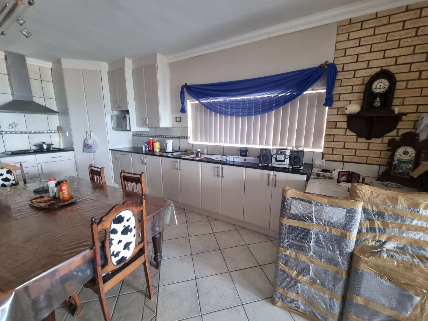 6 Bedroom Property for Sale in Dana Bay Western Cape